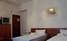 Hotel An Der Galluswarte  2*